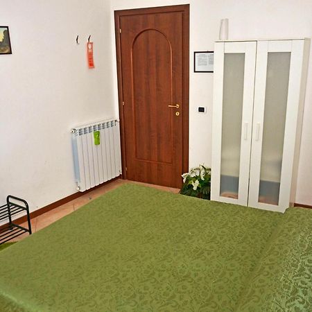 Bed & Breakfast A Castel Capuano Naples Exterior photo
