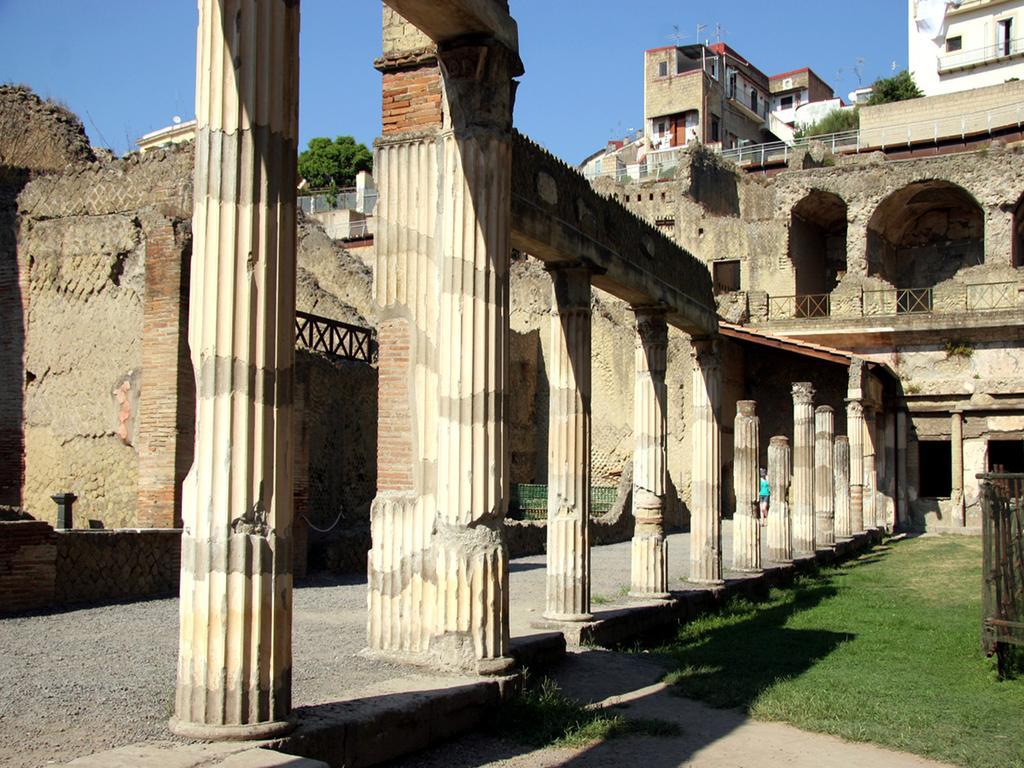 Bed & Breakfast A Castel Capuano Naples Exterior photo